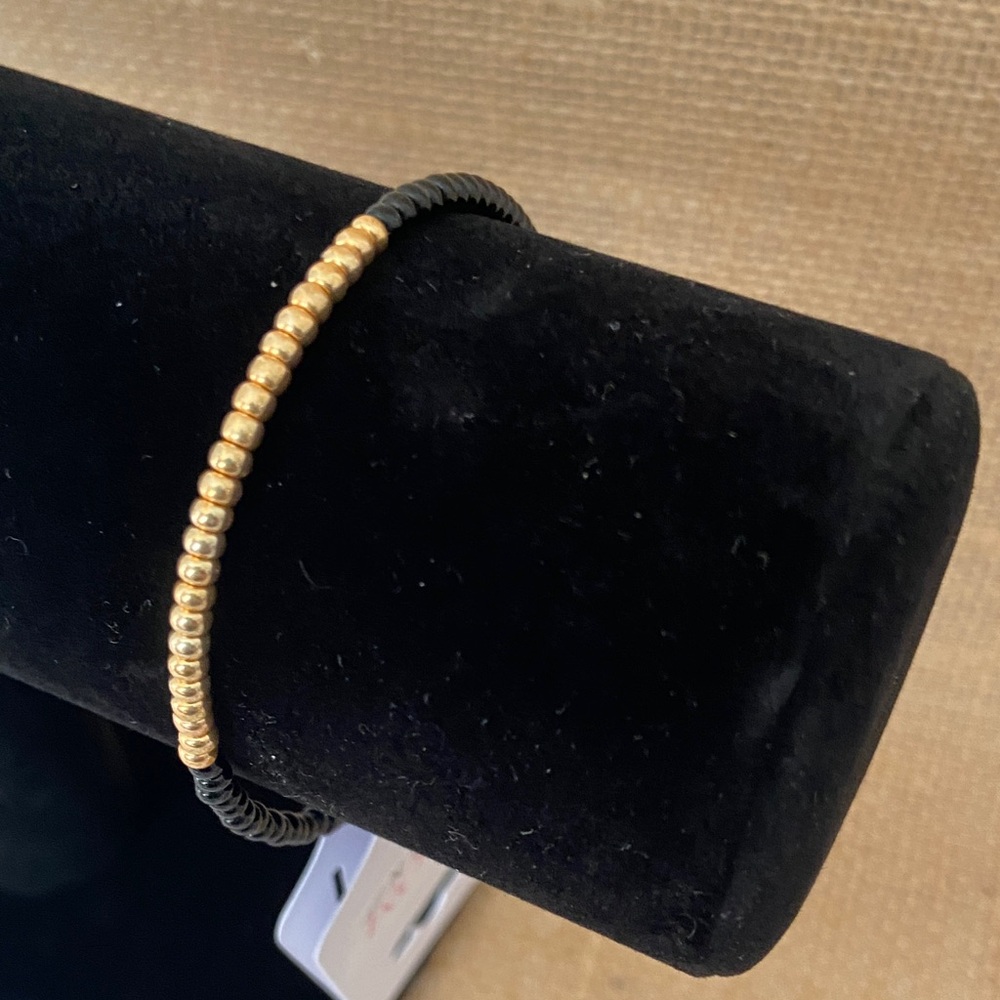 Bloom Gold and Black Beaded Bracelet